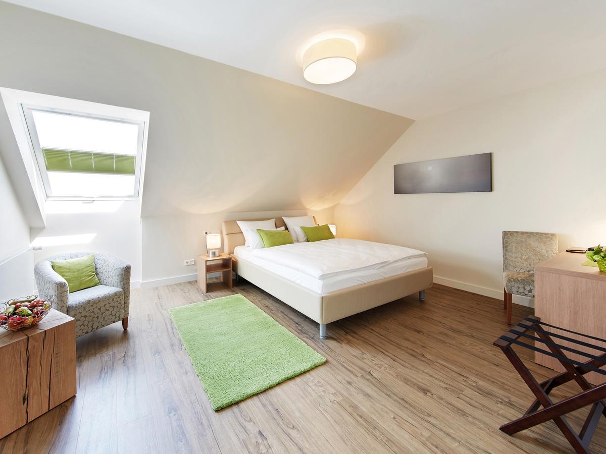Rodelhaus Hotel Arnsberg Exterior photo